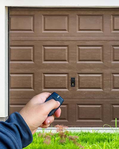 Reading garage door opener